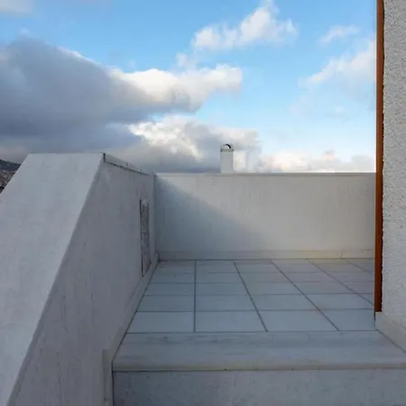 Apartment Apiranthian House Panoramic View